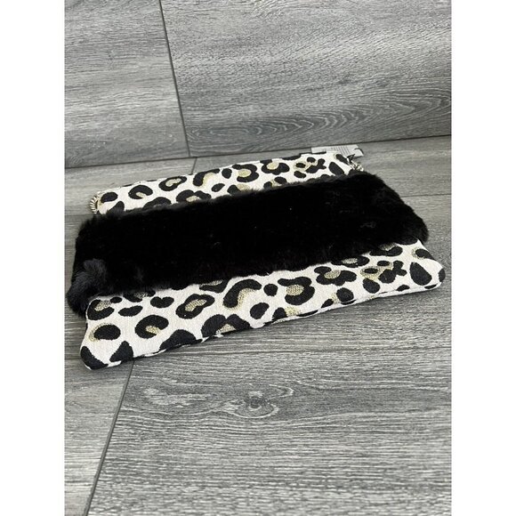America and Beyond Faux Fur Convertible Clutch w/ Strap bag - Picture 9 of 10